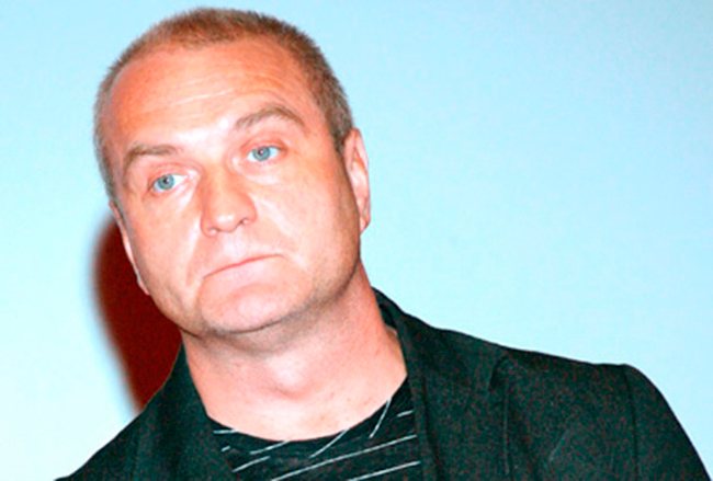 Александр Балуев развелся с женой