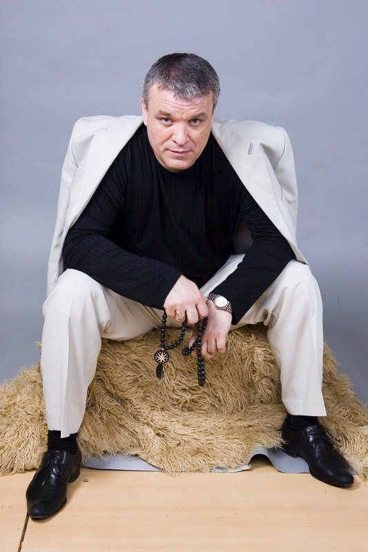 Александр Дюмин