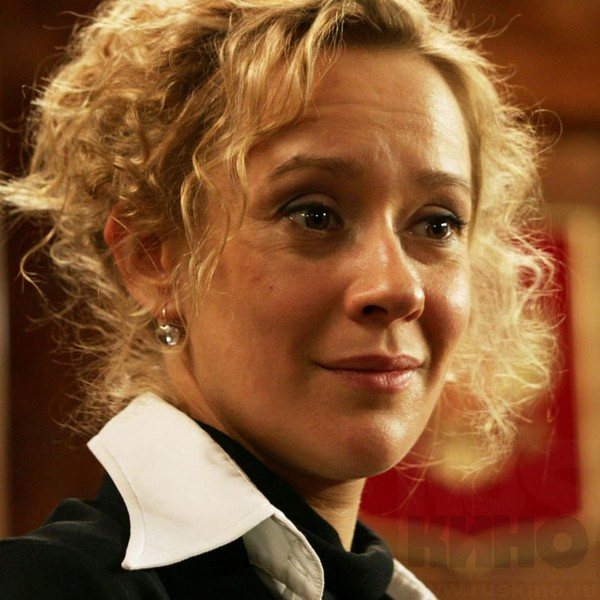 Биография и личная жизнь актрисы Евгении Дмитриевой: муж, дети, семья и творчество