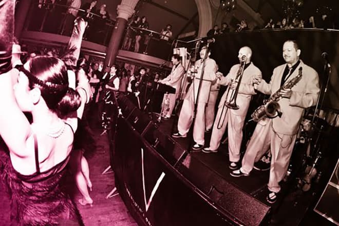 Легендарный «Коктейль-холл»