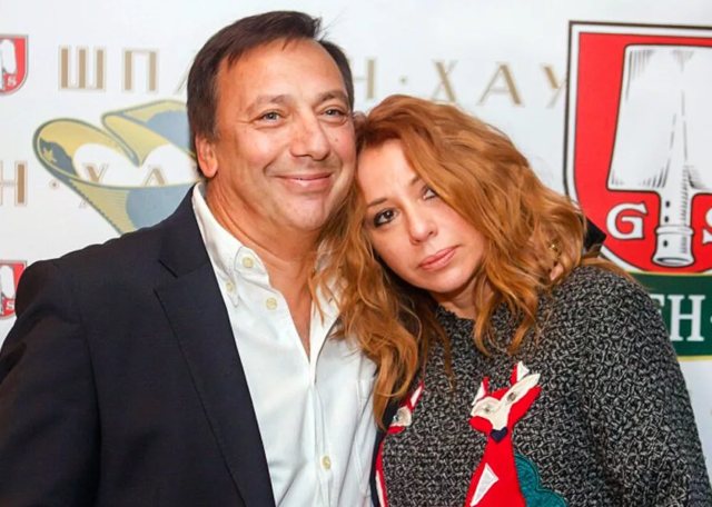 Муж Алены Апиной