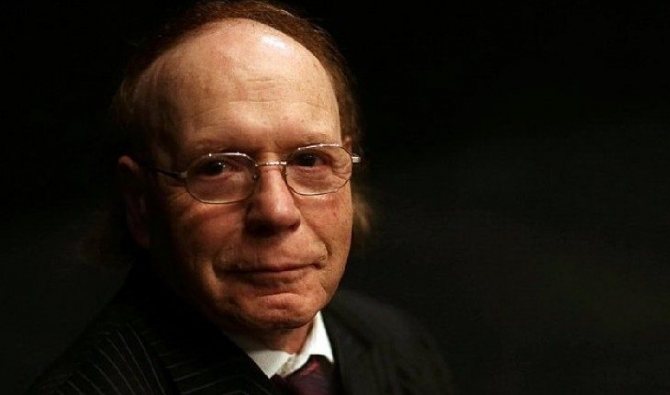 На фото: Эдвард Радзинский