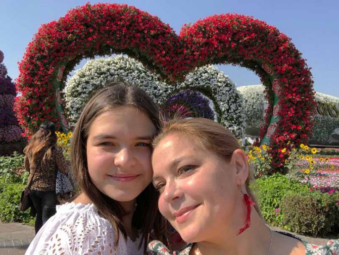 Семейная фотосессия ПЕговой и дочери