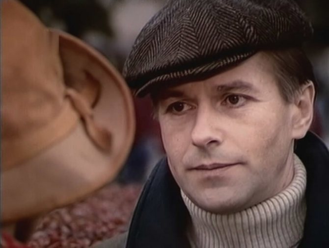 В многосерийной ленте «На углу, у Патриарших».