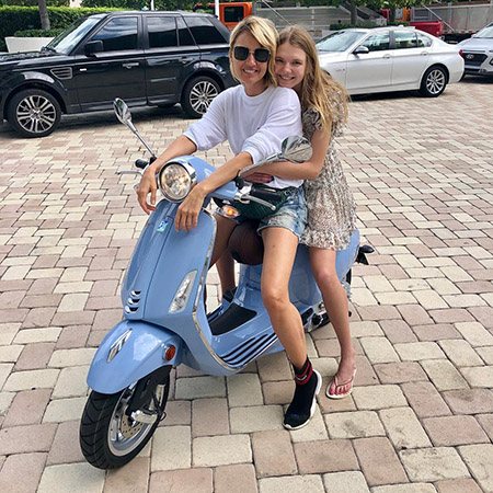 Юлия Бордовских с дочерью Марусей