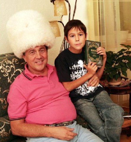 Жена Рената Ибрагимова